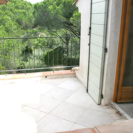 Maison élégante à Avec Vue Sur La *