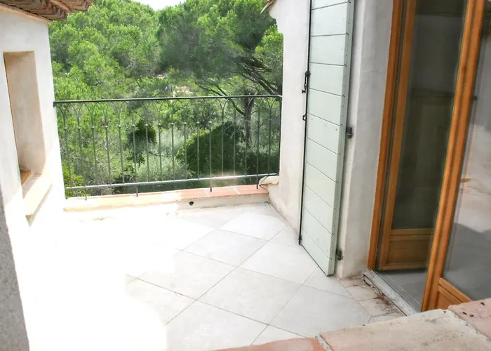 Maison Elegante A Avec Vue Sur La سانت ماكسيم