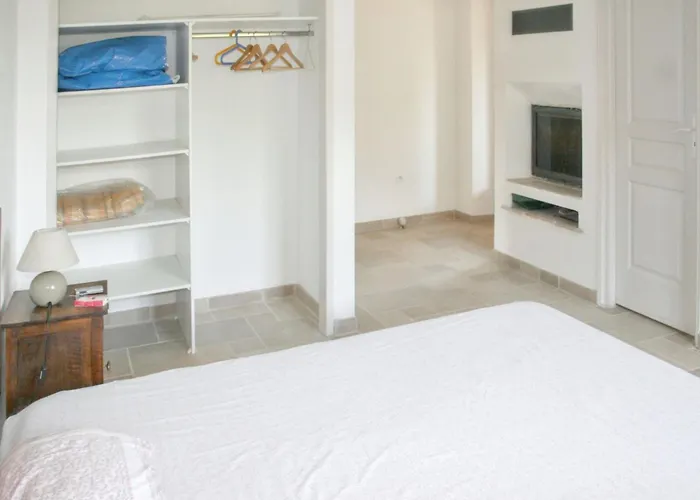 Maison Elegante A Avec Vue Sur La بيت للعطل *